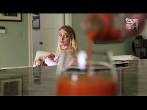 ❤️ Ragazza calda con grandi tette e figa stretta riceve il cazzo dal perdente, ma molto duro ☑ Porno fbal it.pornado-co.ru ❌️❤